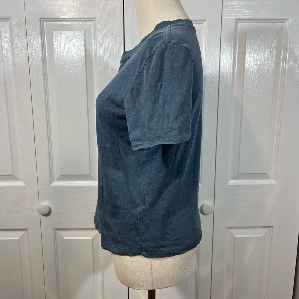 Zara Distressed Tee - Picture 2 of 7
